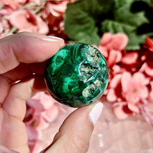 Load image into Gallery viewer, Malachite Sphere