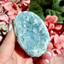 Load image into Gallery viewer, Celestite