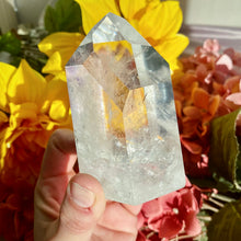 Load image into Gallery viewer, AAA Grade Quartz Tower