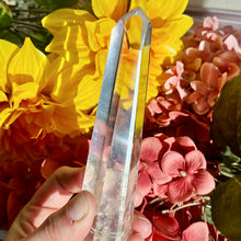 Load image into Gallery viewer, AAAA Grade Quartz Tower