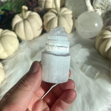 Load image into Gallery viewer, Satin Spar Selenite Mini Tower