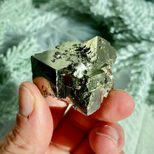 Load image into Gallery viewer, Pyrite