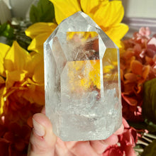 Load image into Gallery viewer, AAA Grade Quartz Tower