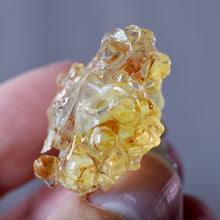 Load image into Gallery viewer, Hyalite Opal