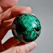 Load image into Gallery viewer, Malachite Sphere