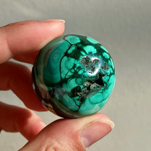 Load image into Gallery viewer, Malachite Sphere