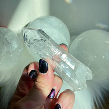 Load image into Gallery viewer, Lemurian Quartz
