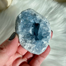 Load image into Gallery viewer, Celestite