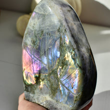 Load image into Gallery viewer, Large Sunset Flash Labradorite Freeform
