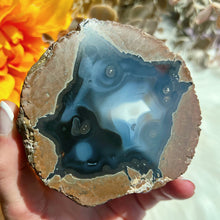 Load image into Gallery viewer, Oregon Thunderegg
