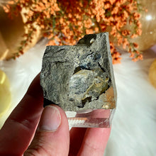 Load image into Gallery viewer, Herkimer Diamond
